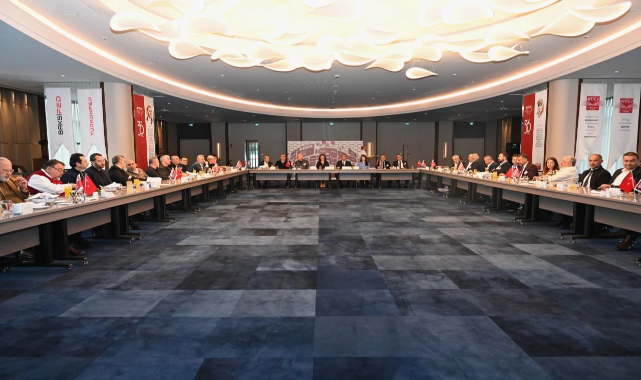 ANSİAD'ta Sağlıklı Yaş Alma Yaklaşımı konuşuldu