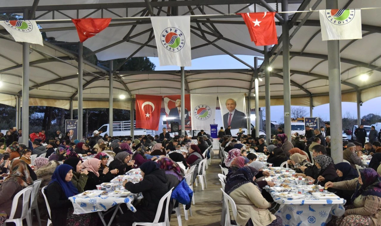 Başköy ve Gaziler’de iftar sofraları kuruldu
