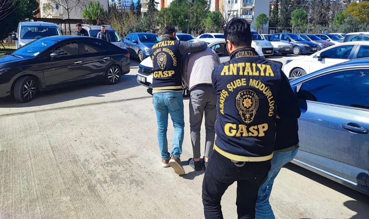 Kasten öldürmeye teşebbüsten tutuklandılar