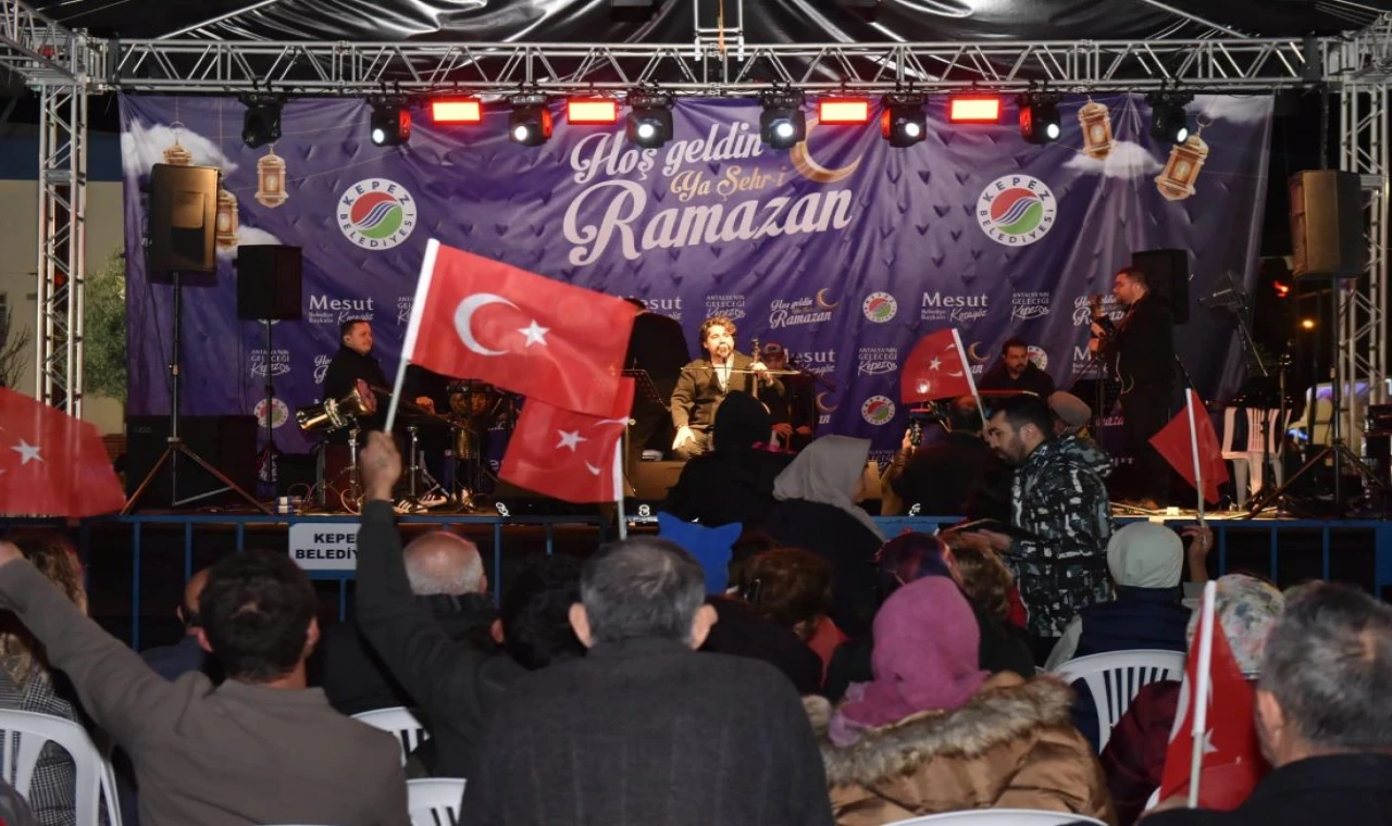 Kepez'de coşkulu kutlama