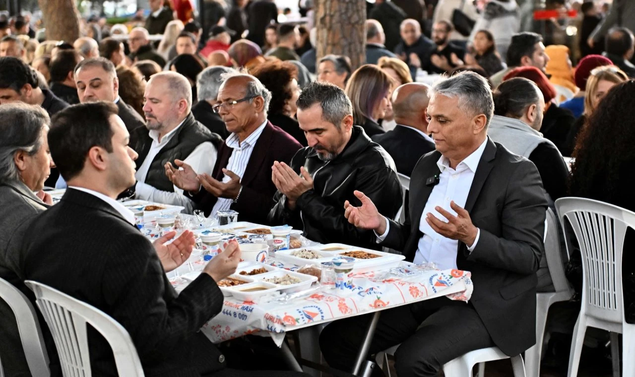 Muratpaşa’dan 2 bin kişilik iftar sofrası