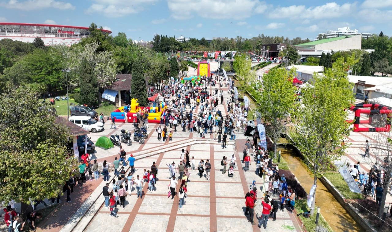 23 Nisan’a özel coşku dolu festival