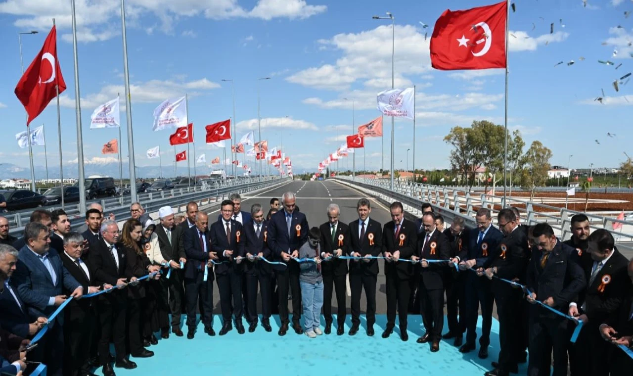 Altınkale Farklı Seviyeli Kavşağı açıldı