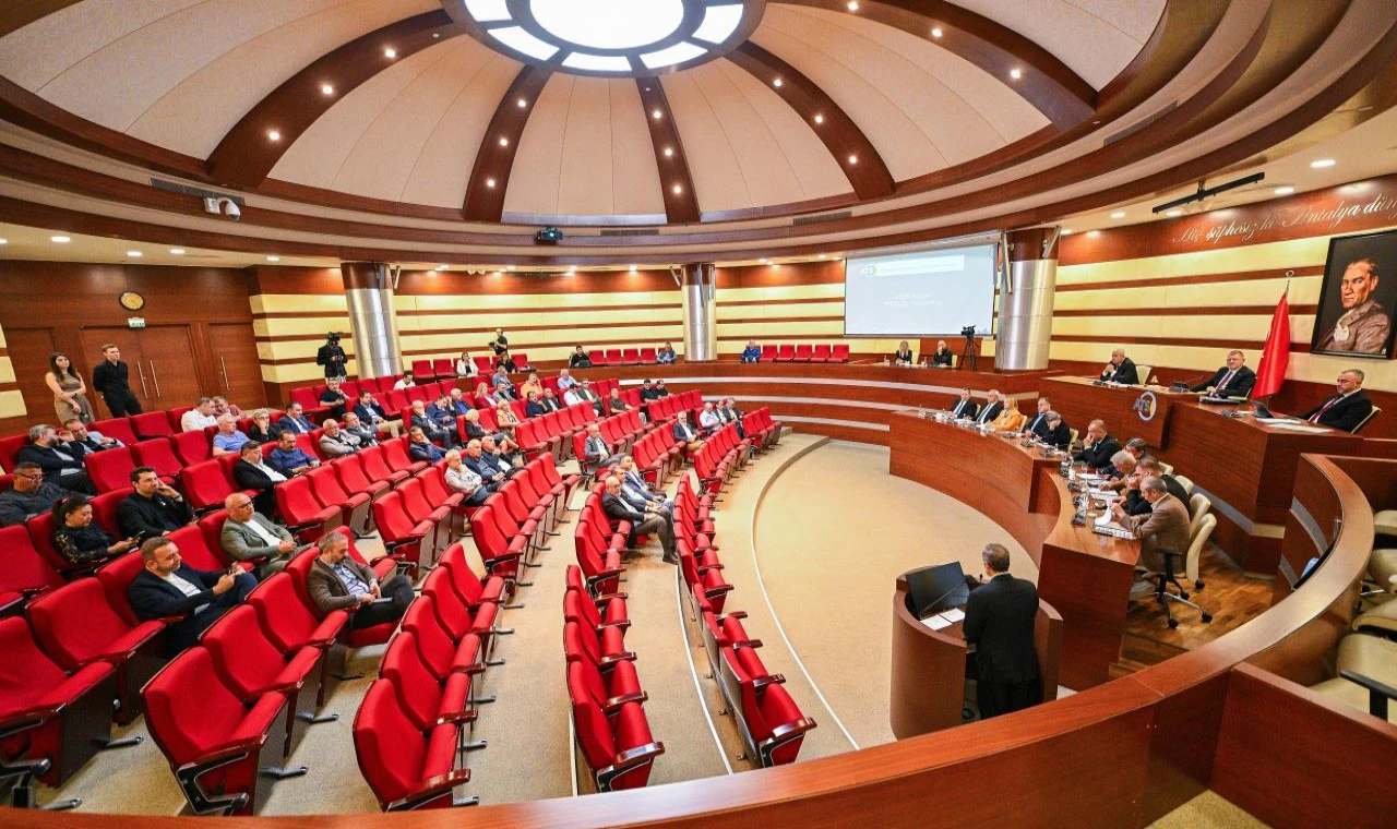 ATSO’dan Hürmüz Boğazı uyarısı