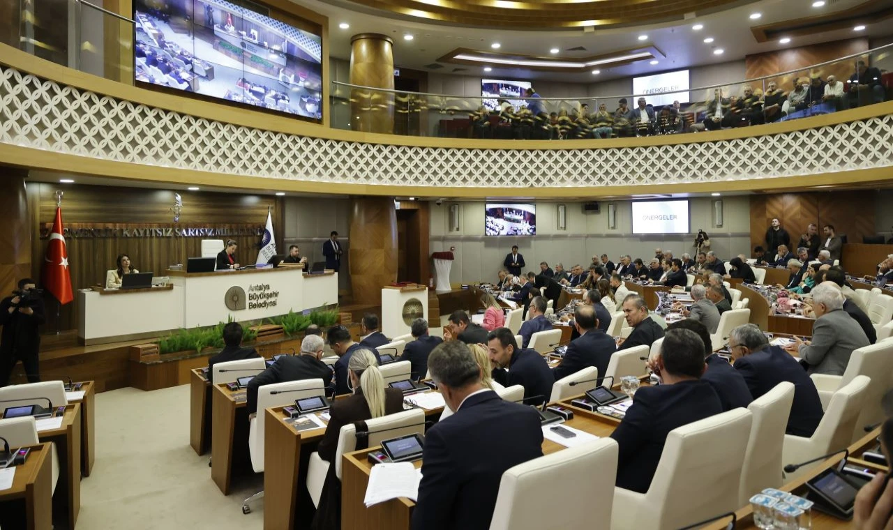 Faaliyet raporu oy çokluğuyla kabul edildi