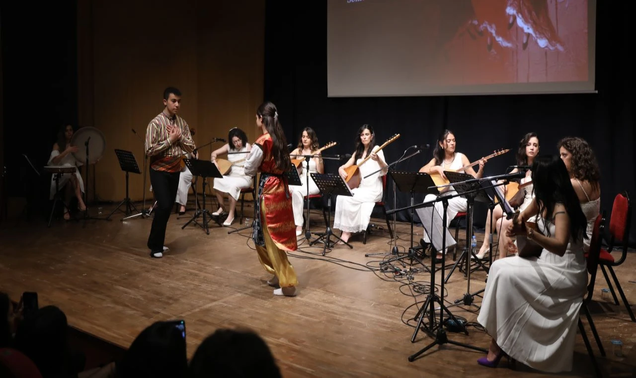 Kadın Kadına Türküler Konseri