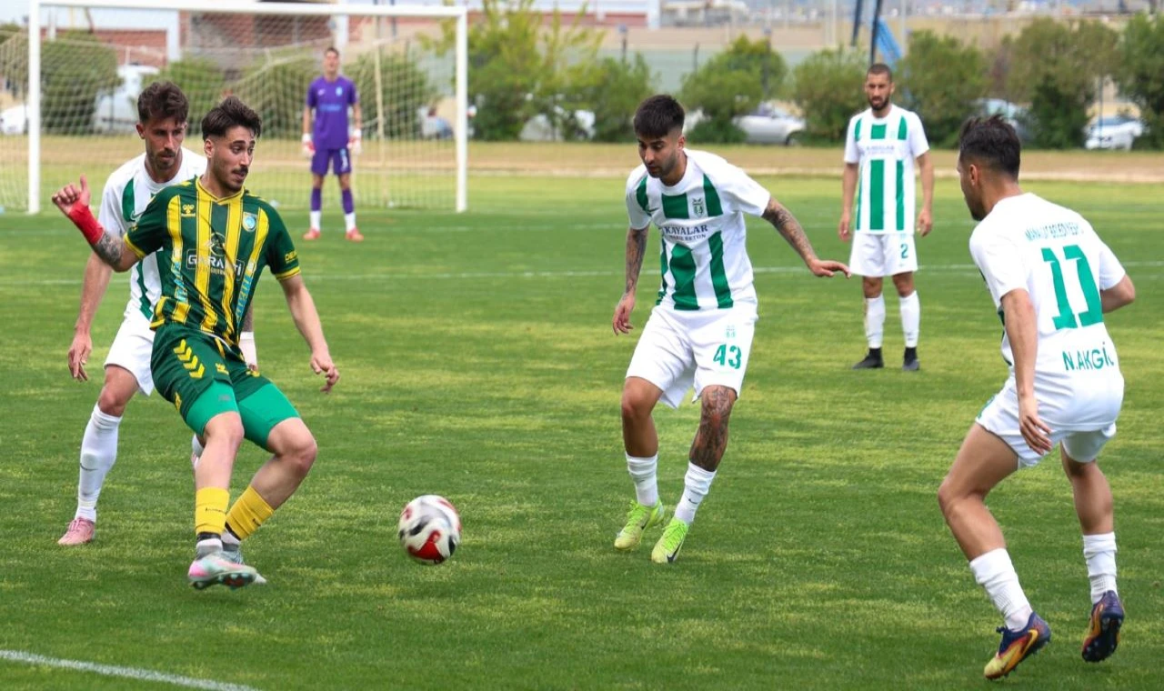 Manavgat’ta 3 puan sevinci