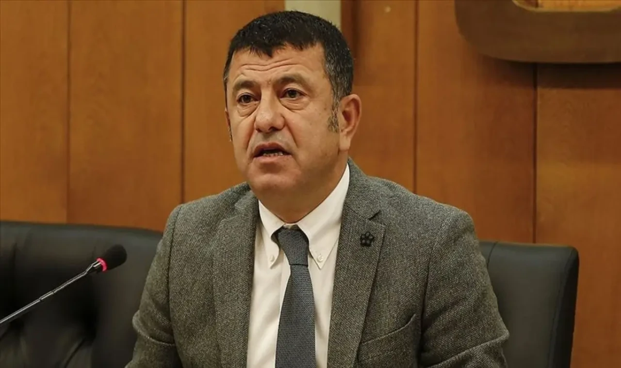 Ağbaba’dan ‘hayatımda kendisini tanımadım" yanıtı
