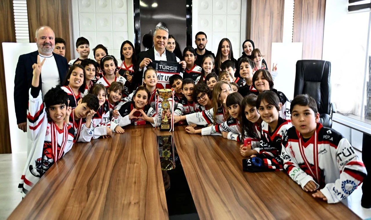 Sporculardan  Uysal’a ziyaret