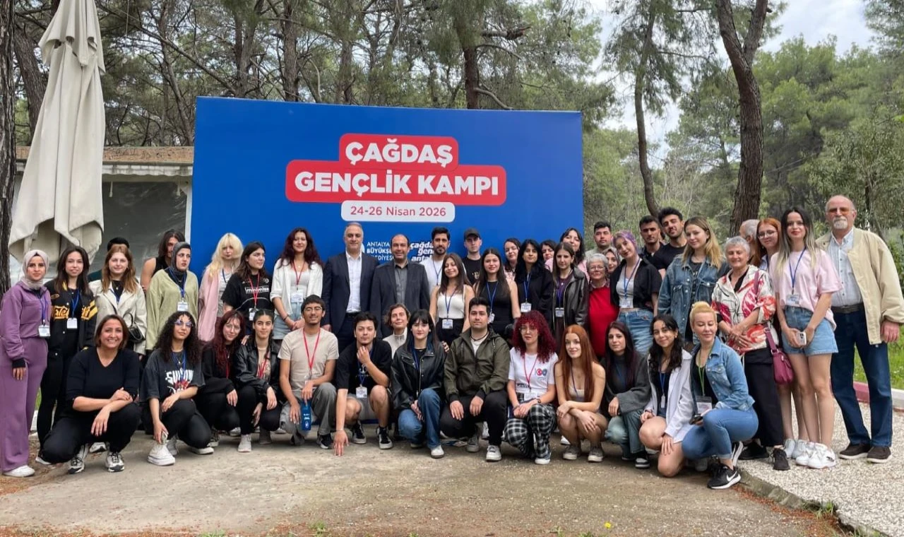 Büyükşehir’den ÇYDD’li gençlere kamp