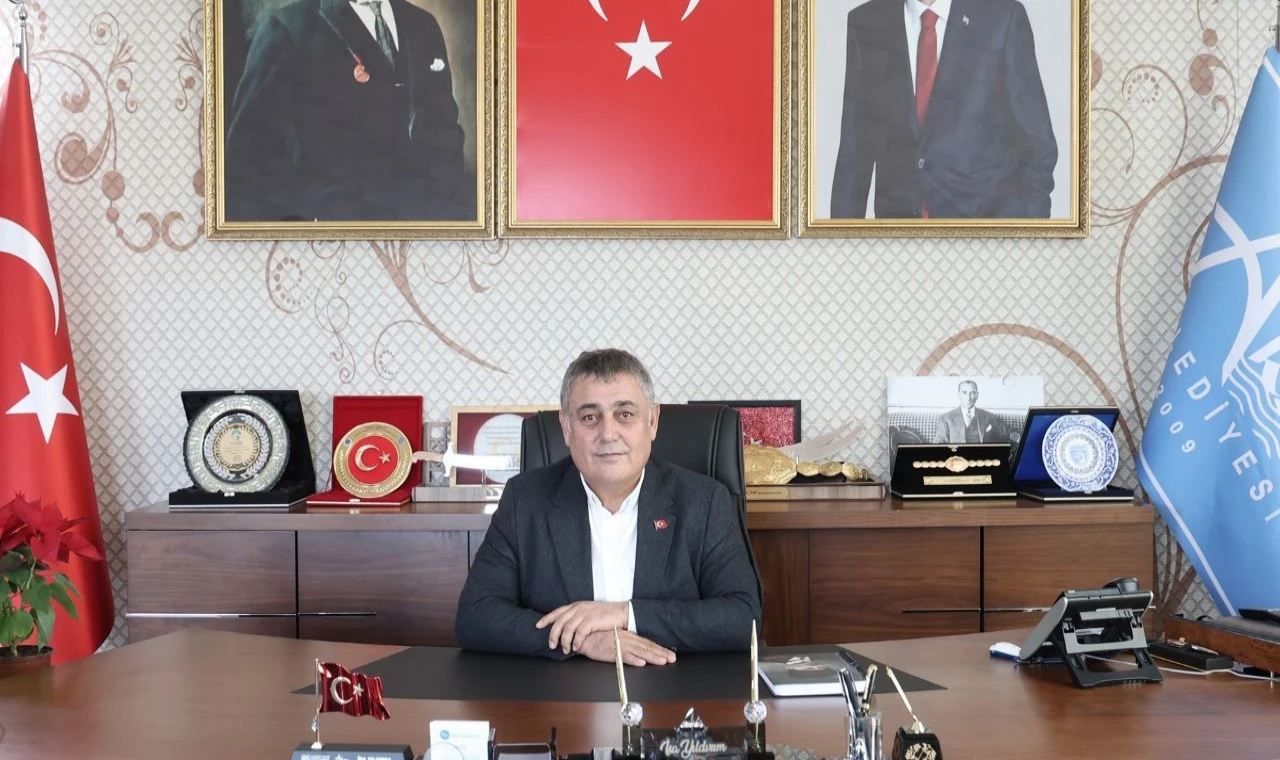 Büyükşehir halkın olanı halka teslim etmeli
