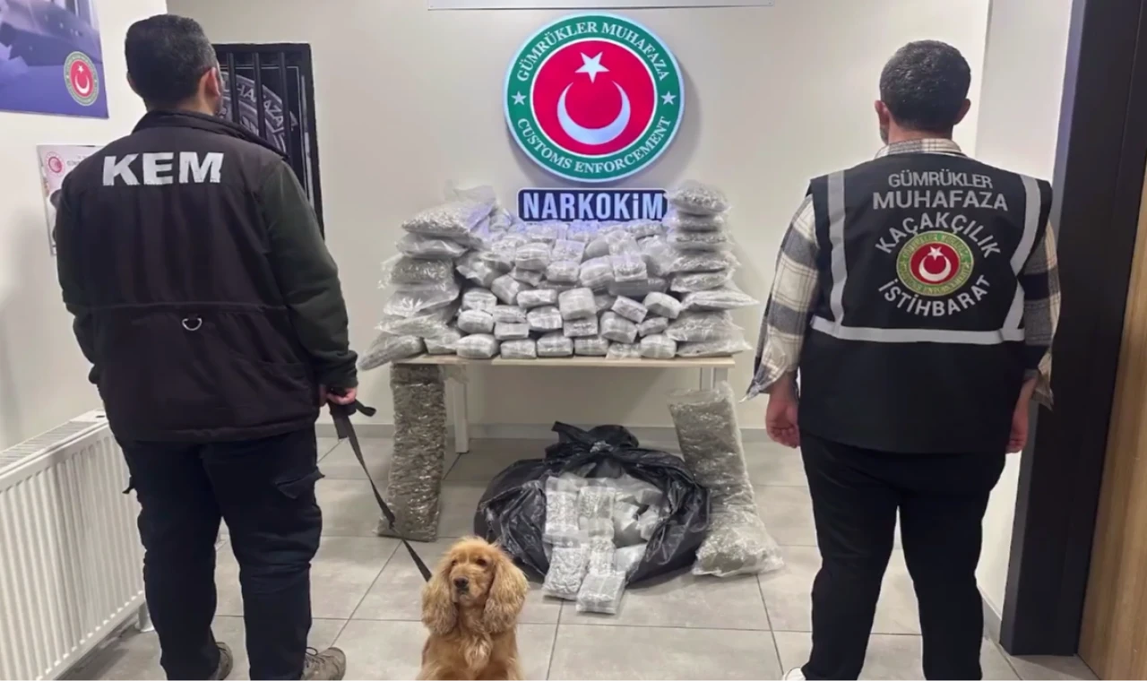 Zehir tacirlerine darbe! 659 kilo uyuşturucu ele geçirildi