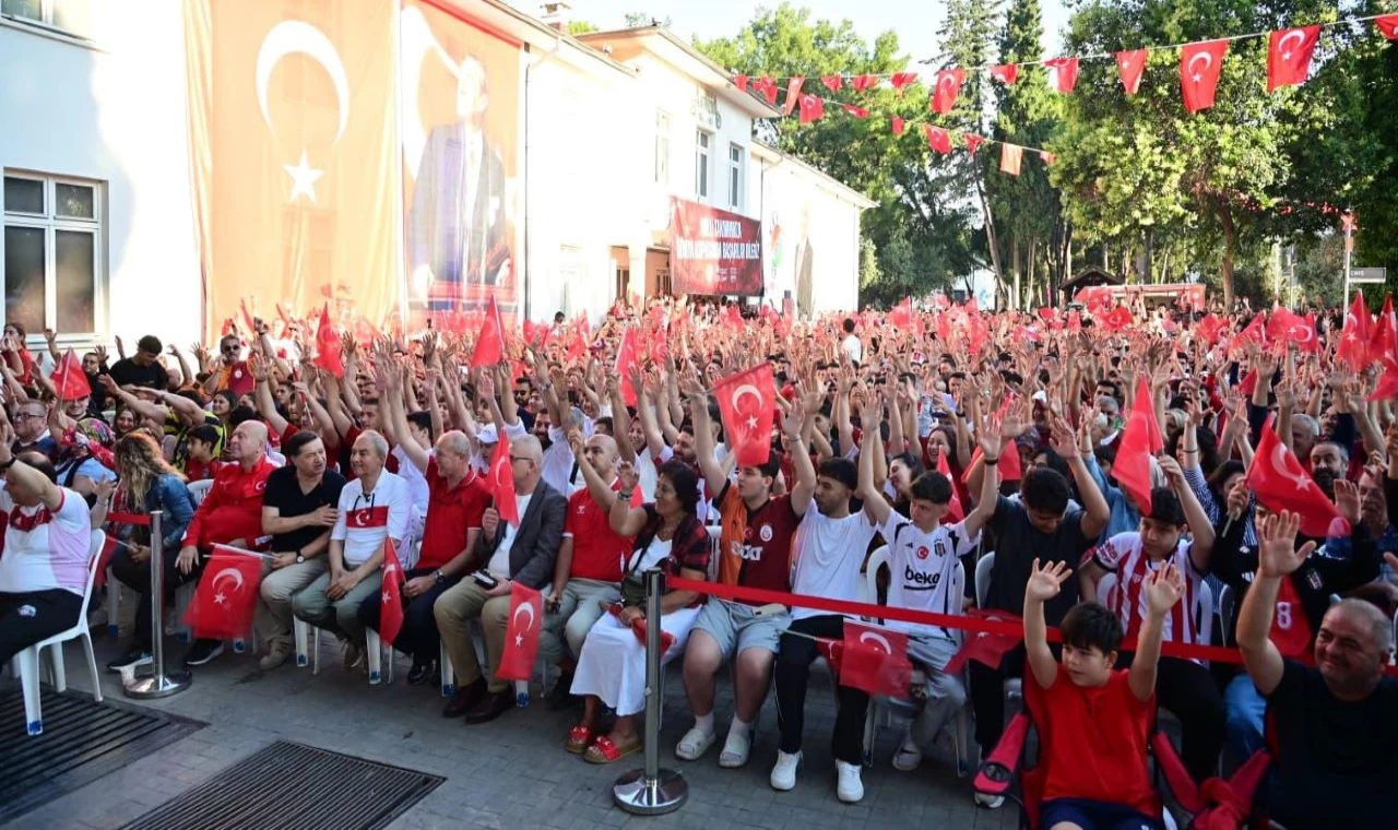 Dokumapark’ta milli heyecan