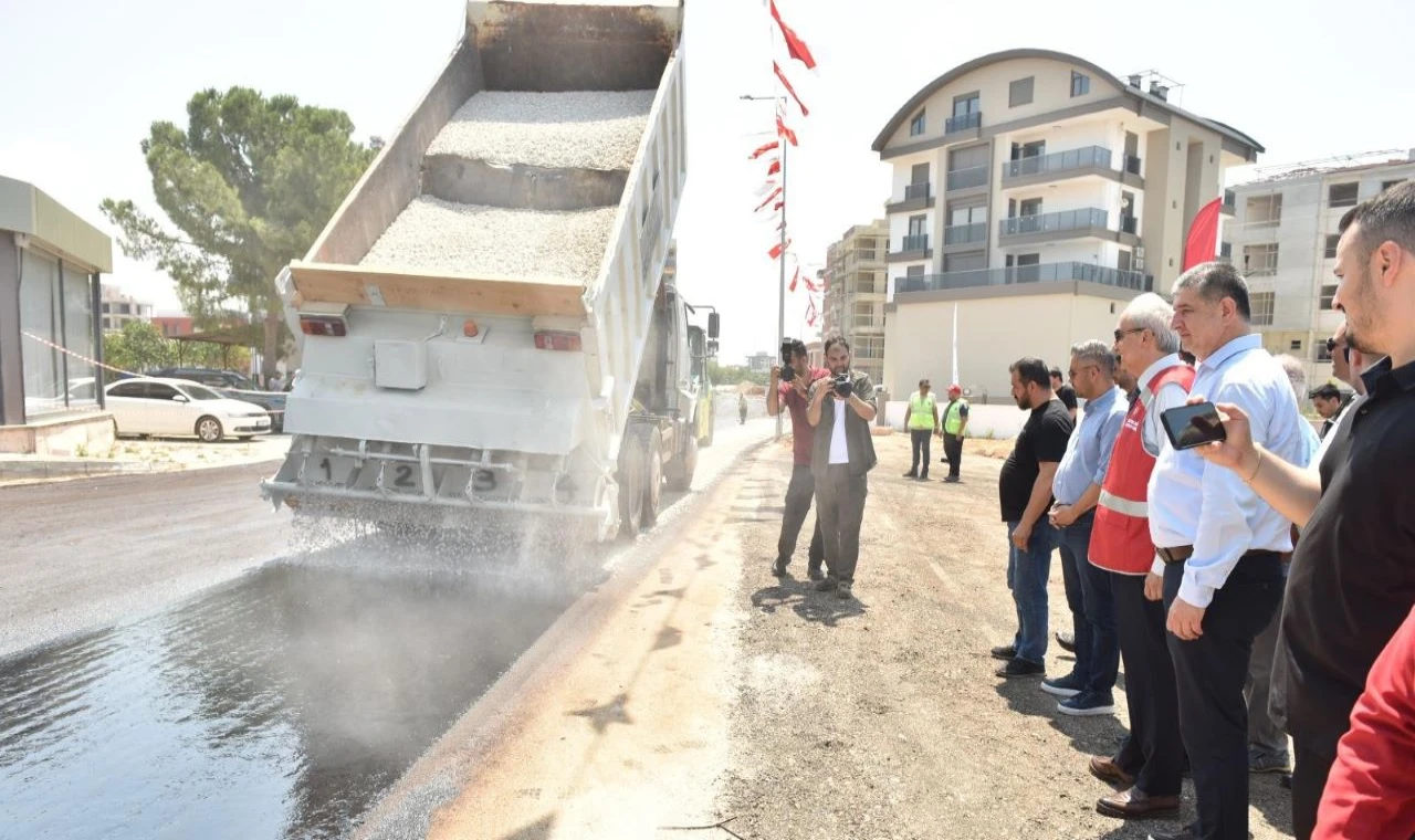 Kepez’in sathi asfalt sezonu başladı