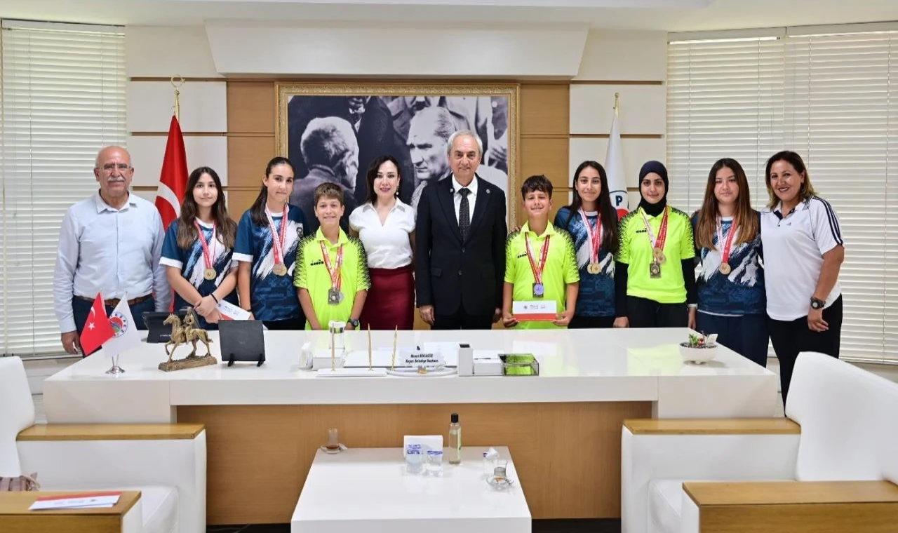 Kocagöz şampiyonları ağırladı