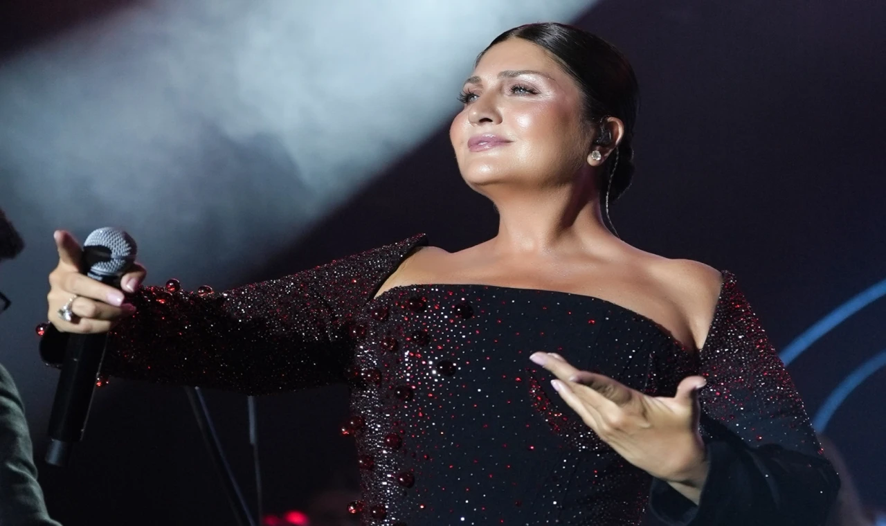 Sibel Can yeniden Harbiye’de