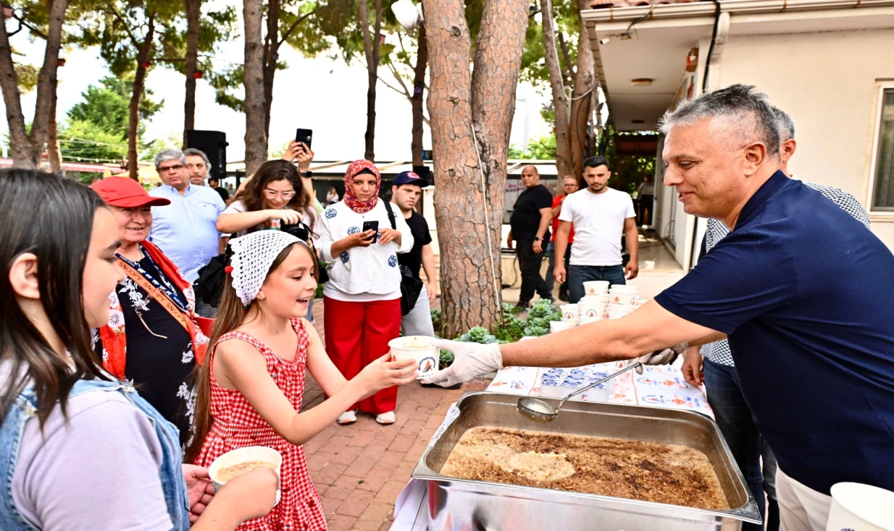 Muratpaşa’da ’engelsiz’ ikram