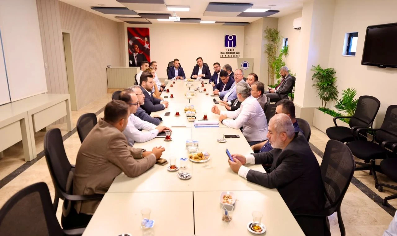 Arıkan’dan Antalya İMO’ya ziyaret
