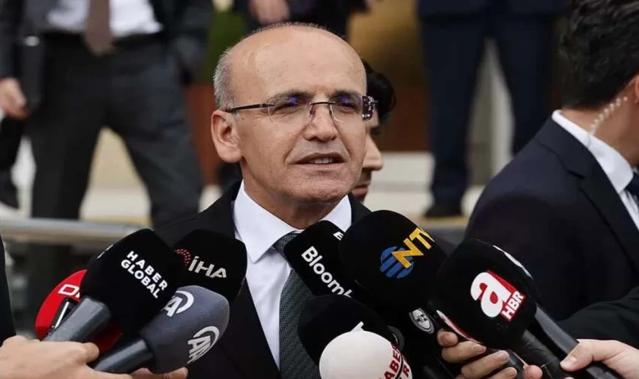 Bütçe açığı milli gelirin yüzde 2,5’ine geriledi