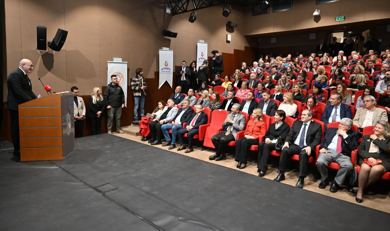 Konu küçük-büyük otel değil, Kaleiçi zirvesiydi