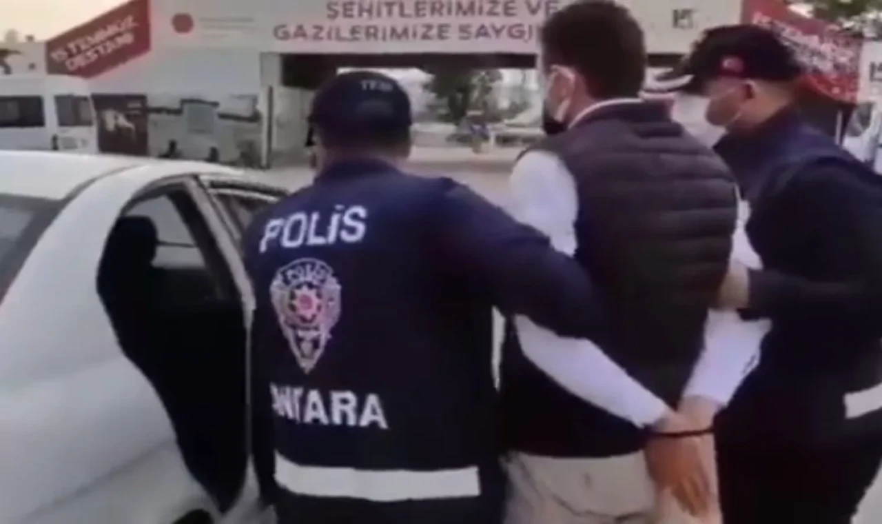 Tamamı tutuklandı!