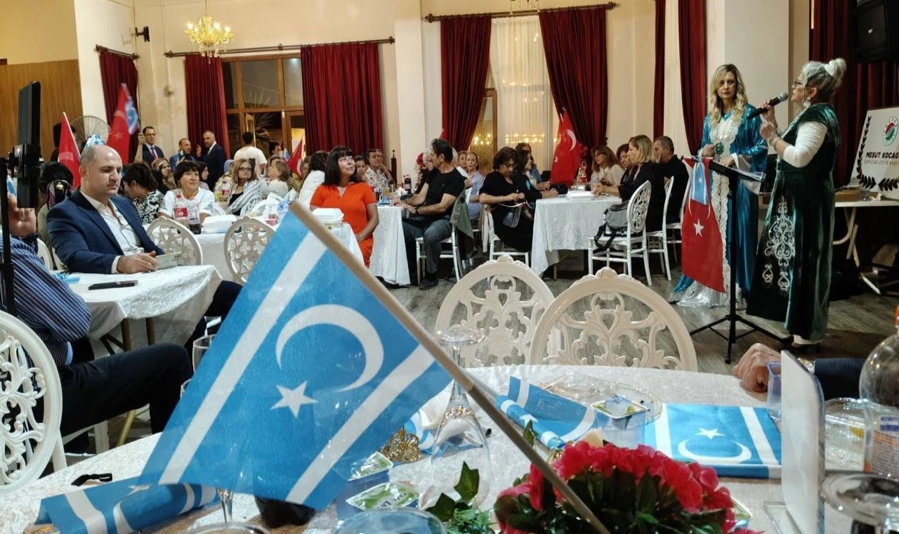 Antalya’da Kerkük ezgileri yankılandı