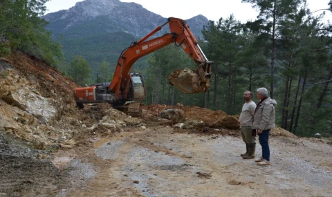 Büyükşehirden yol açma çalışması