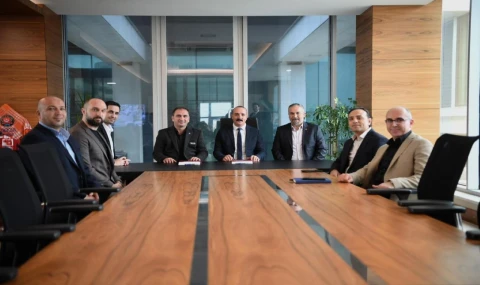 Konyaaltı’nda toplu iş sözleşmesi imzaları atıldı