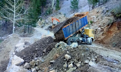 Alanya yollarında kış mesaisi sürüyor