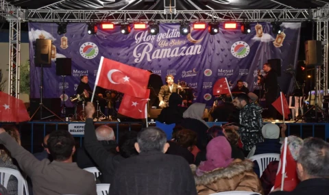 Kepez'de coşkulu kutlama