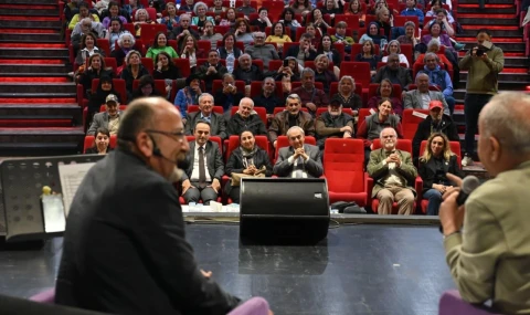 Kepez’de Şiirden Sevgiye etkinliği