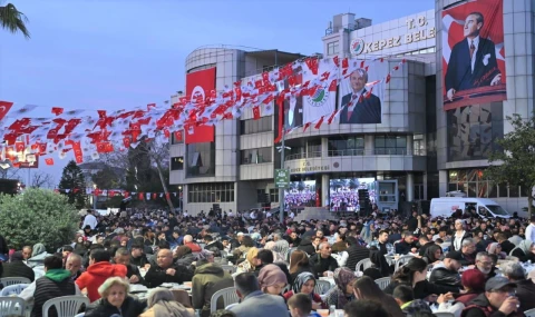 Kepez’den Kadir Gecesi’nde 5 bin kişilik birlik sofrası
