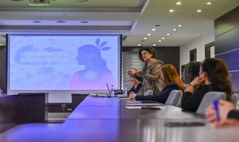 Muratpaşa’da Kadın Hakları eğitimi