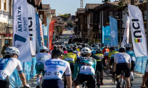 Pedallar Side'de çevrildi