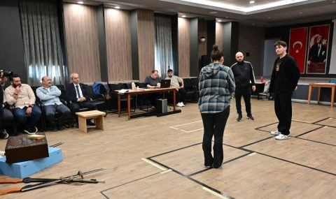 Kent Tiyatrosu’ndan anlamlı gösterim