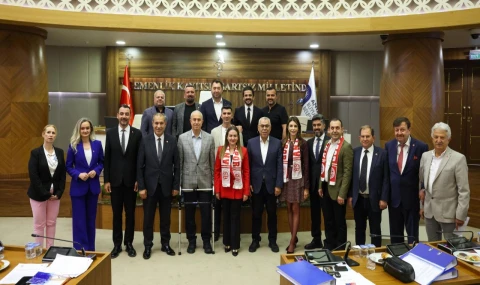Antalya Büyükşehir Belediye Meclisi’nden Antalyaspor’a destek