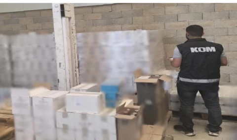Antalya’da binlerce kaçak içki ve tütün ürünü ele geçirildi