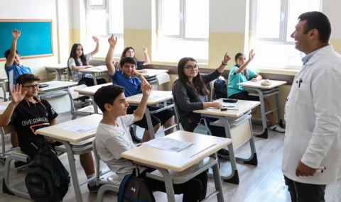 Derslerin saatleri değişti