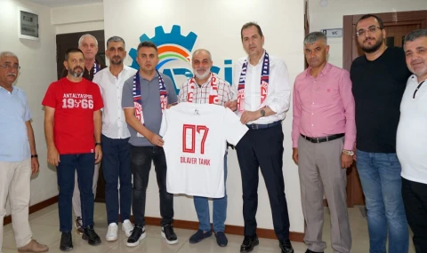Kapı Kapı Antalya! Her Adımda Antalyaspor!