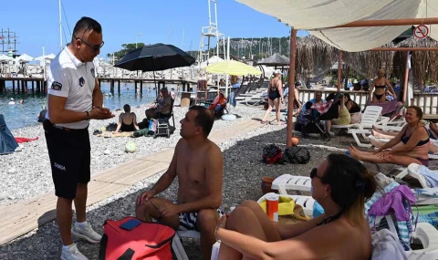 Kemer'de “Dumansız Plaj” uygulaması başladı